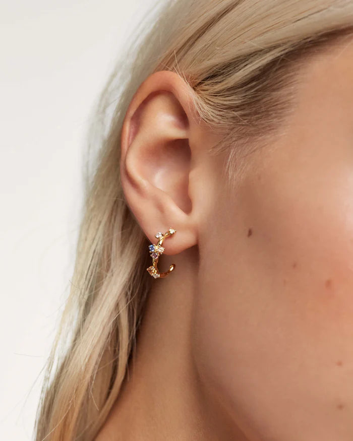 FIVE GOLD EARRINGS