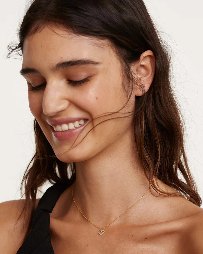 HEART NECKLACE