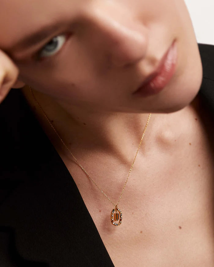 LETTER U NECKLACE